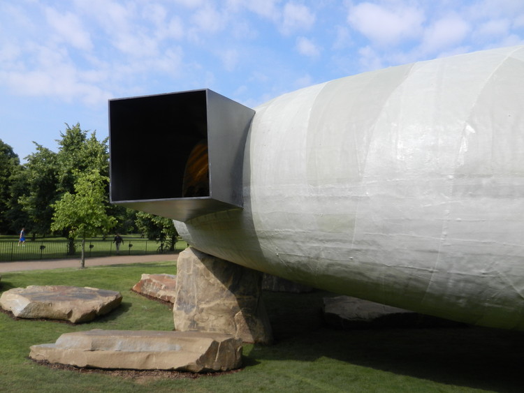 Smiljan_Radic_serpentine 3